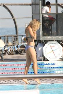 Michal Ansky feet photo 6