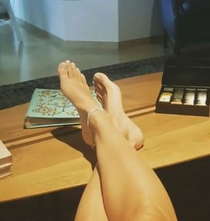 Michal Ansky feet photo 12