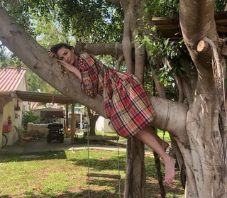 Michal Ansky feet photo 9