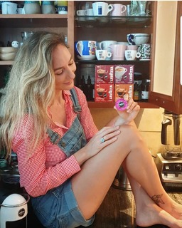 Michal Ansky feet photo 15