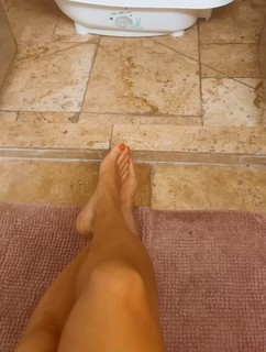 Michal Ansky feet photo 12