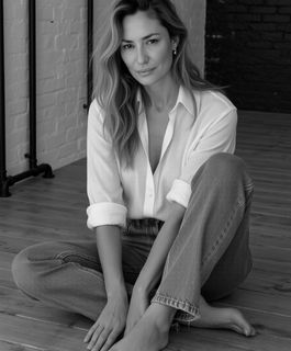 Michal Ansky feet photo 8
