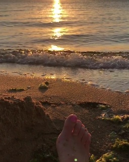 Michala Banas feet photo 13