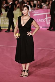 Michela Andreozzi feet photo 9