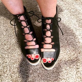 Michela Andreozzi feet photo 13