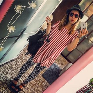 Michela Andreozzi feet photo 8
