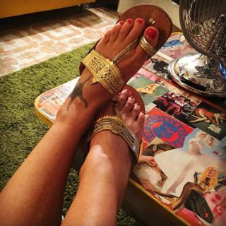 Michela Andreozzi feet photo 18