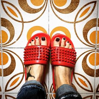 Michela Andreozzi feet photo 6