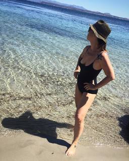 Michela Andreozzi feet photo 7