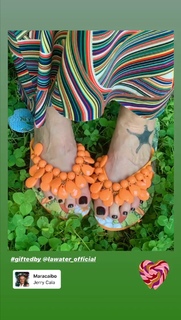 Michela Andreozzi feet photo 3
