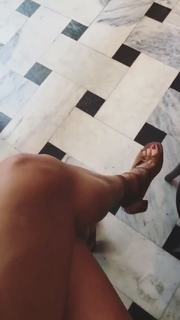 Michela Coppa feet photo thumbnail