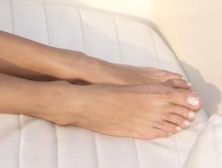 Michela Coppa feet photo thumbnail