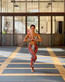 Michela Coppa feet photo thumbnail