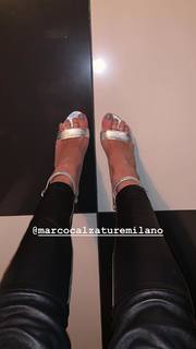 Michela Coppa feet photo thumbnail