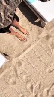 Michela Coppa feet photo thumbnail