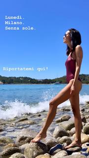 Michela Coppa feet photo thumbnail