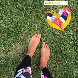 Michela Coppa feet photo thumbnail