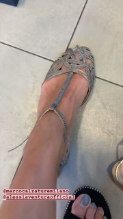 Michela Coppa feet photo thumbnail