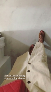 Michela Coppa feet photo thumbnail