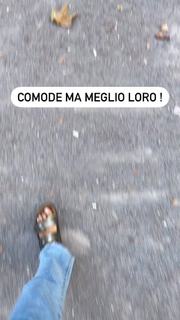 Michela Coppa feet photo thumbnail