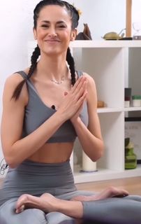 Michela Coppa feet photo thumbnail