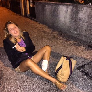 Michela Giraud feet photo 9