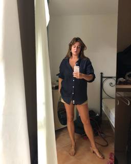 Michela Giraud feet photo 3