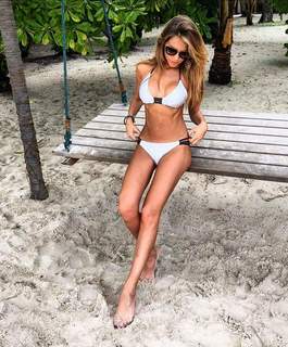 Michela Persico feet photo 5
