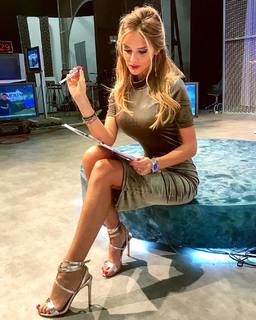 Michela Persico feet photo 14