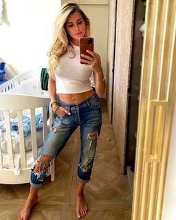 Michela Persico feet photo 3