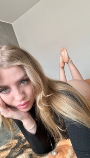 Michela Riganelli feet photo 13