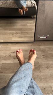 Michela Riganelli feet photo 9