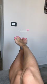 Michela Riganelli feet photo 12