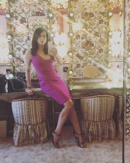 Michele Hicks feet photo 4