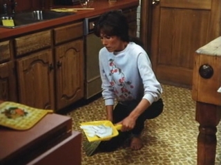 Michele Lee feet photo 17