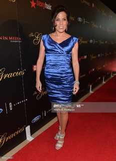 Michele Tafoya feet photo 14