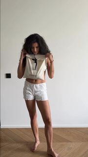 Michelle Andrade feet photo 12