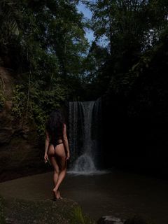 Michelle Andrade feet photo 14
