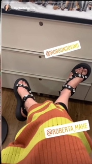 Michelle Barros feet photo 6
