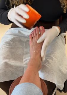 Michelle Barros feet photo 2