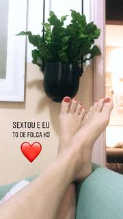 Michelle Batista feet photo 7
