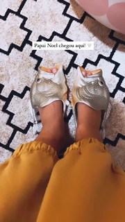 Michelle Batista feet photo 1