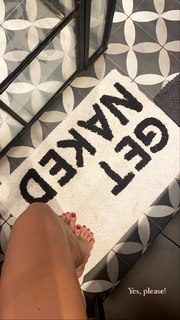 Michelle Batista feet photo 18