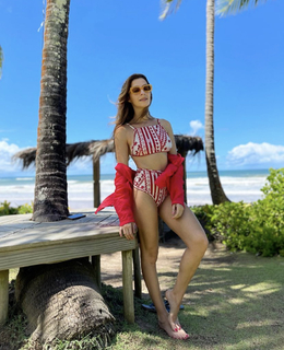 Michelle Batista feet photo 10