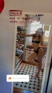 Michelle Batista feet photo 10