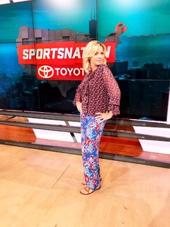 Michelle Beadle feet photo thumbnail