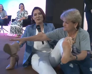 Michelle Bolsonaro feet photo 12