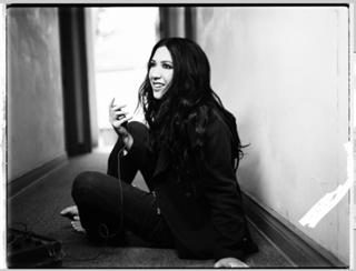 Michelle Branch feet photo 2