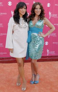 Michelle Branch feet photo 14