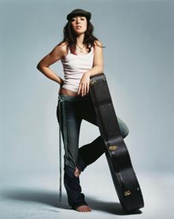 Michelle Branch feet photo 18
